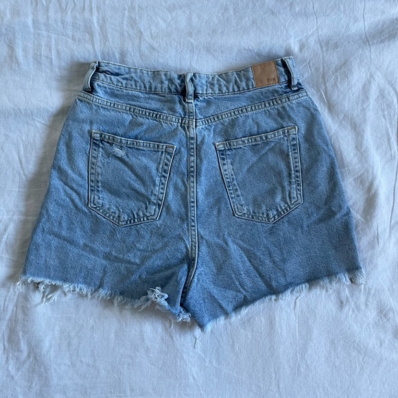 Zara Jean Shorts - Picture 2 of 4